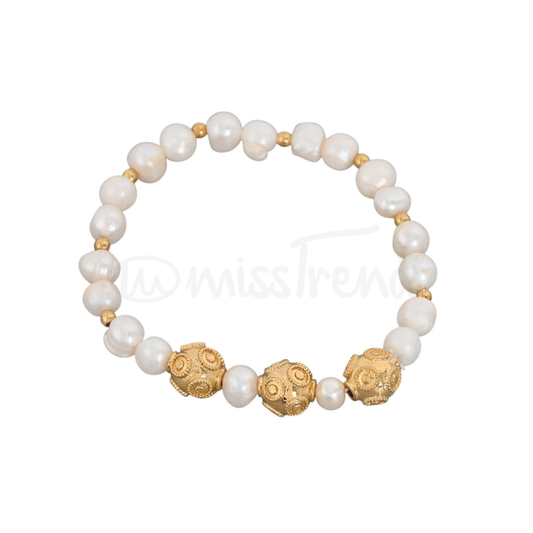Pulseira Triple Pérolas Conta de Viana em Banho de Ouro