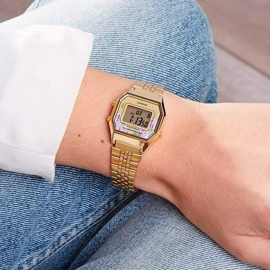 Relógio Casio Vintage com Flores LA680WEGA-4CEF